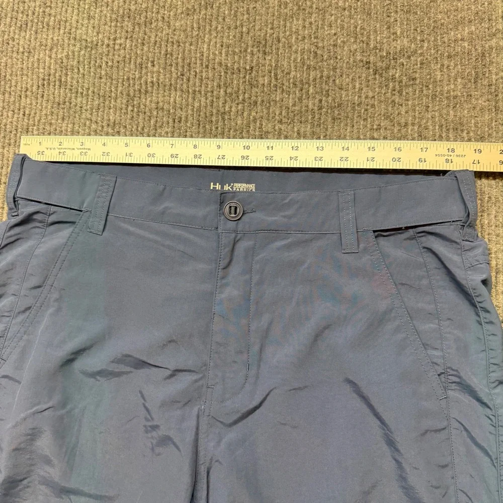 Huk Fishing Shorts Mens XXL Blue Performance Nylon‎ Cargo Hiking Board Shorts